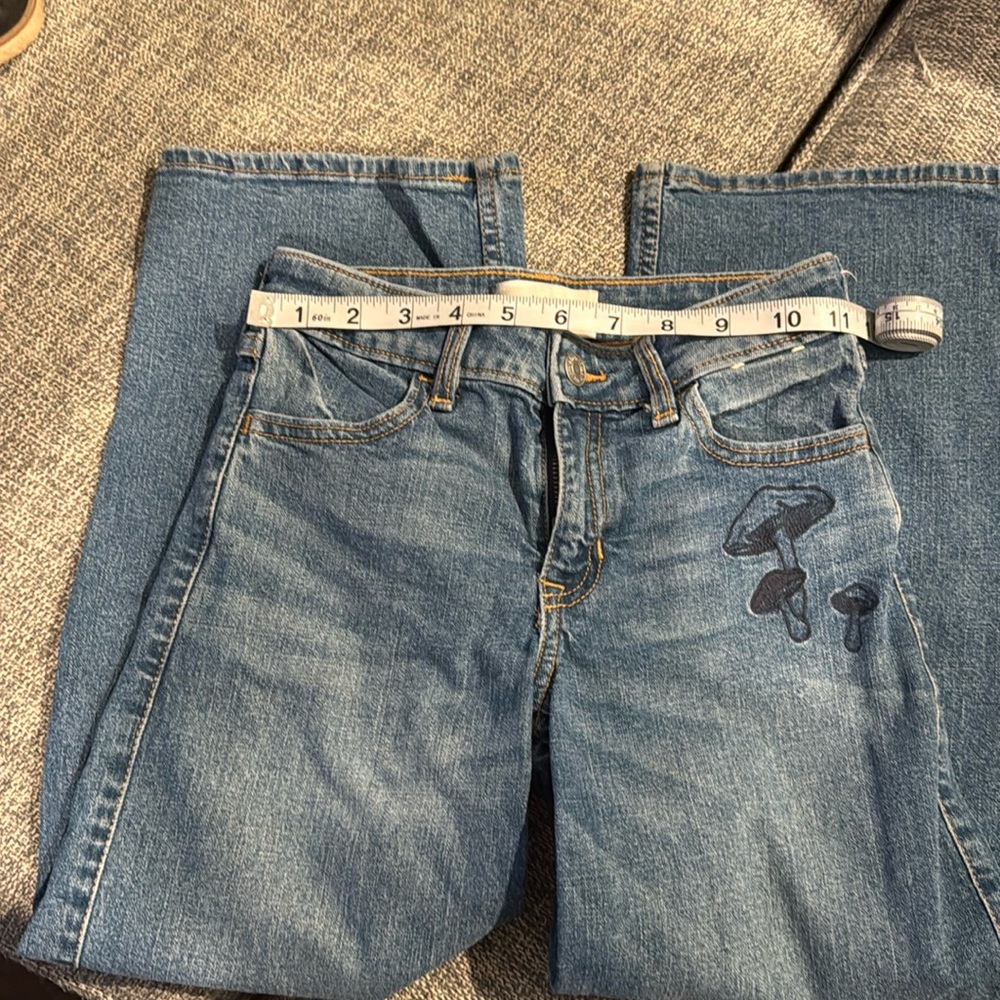 Abercrombie kids high rise, wide leg size 7 jeans ￼